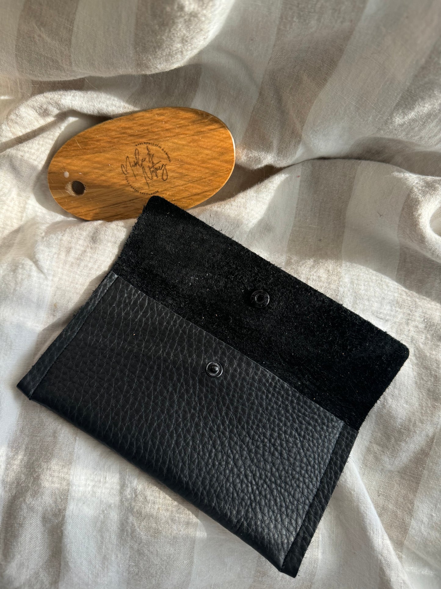 Hazel Handmade Leather Purse Black ( Small )