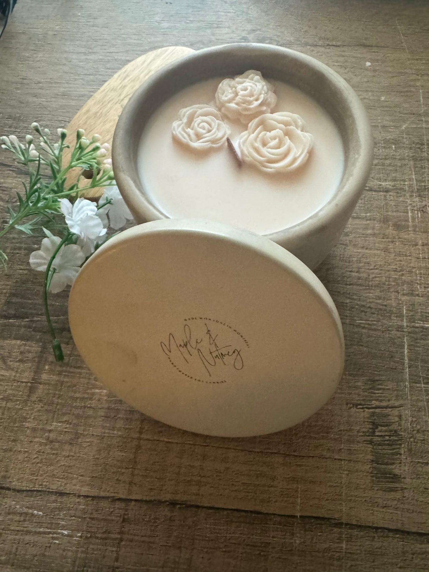 Adele Handmade Ginger Coconut & Amber Scented Soy Candle in Concrete Container