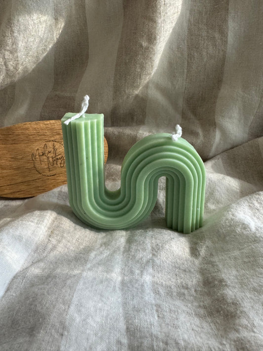 Noodle Handmade Eucalyptus Mint Scented Soy Candle Light Green