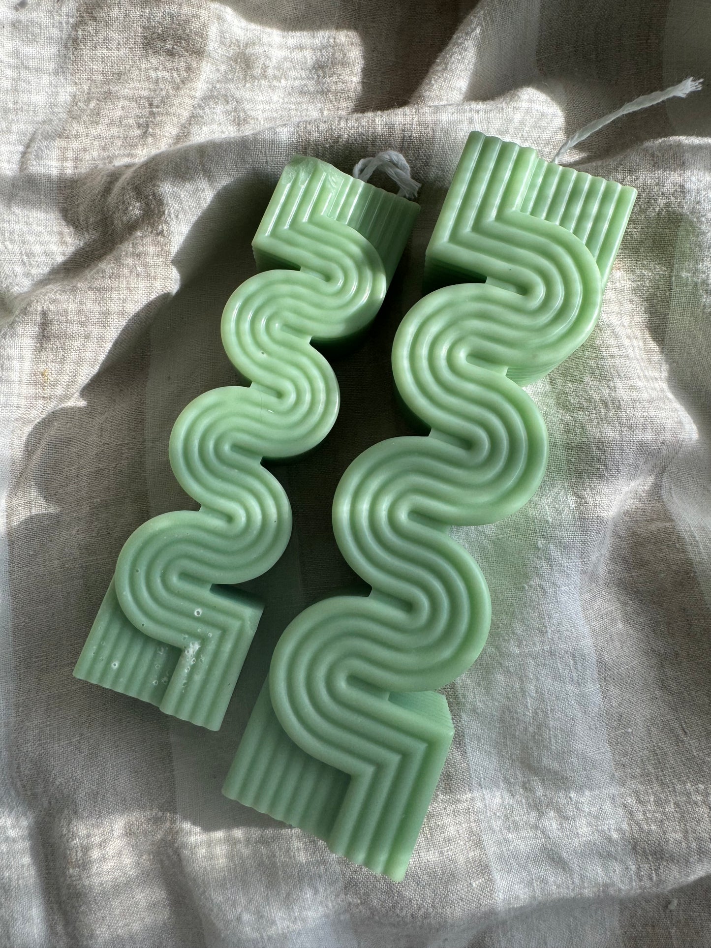 Labyrinth Ribbed Handmade Pillar Soy Eucalyptus Mint Candle ( Large )